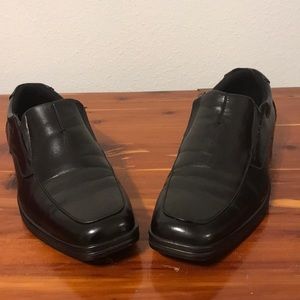 Perfect for Work Loafers in Black